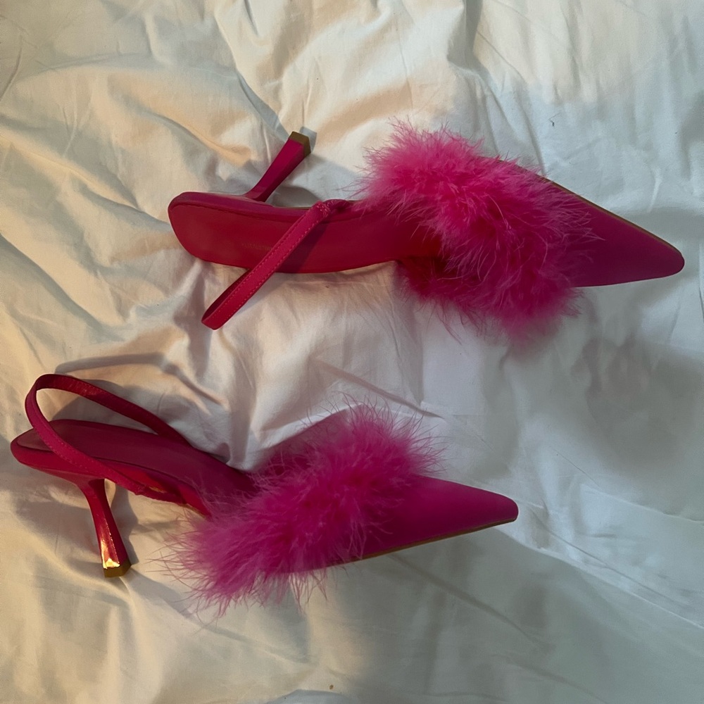 Elegant Pink Feathered Women's Heels